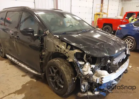 2019 Chrysler Pacifica Touring L z USA, uszkodzony, nr VIN 2C4RC1BG9KR681802